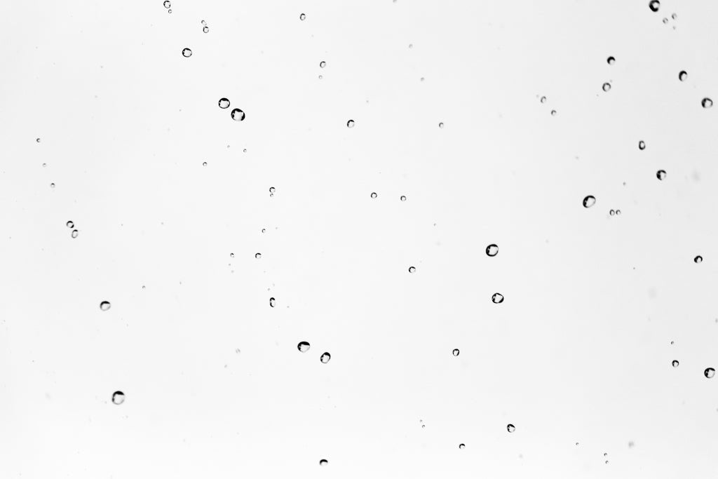 Minimalist Water Droplets